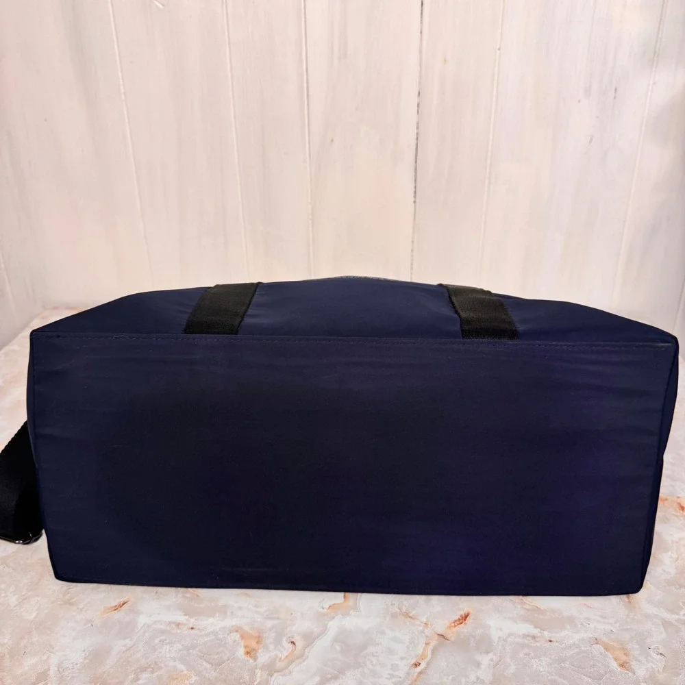 Coach Fragrance Duffel Bag Large Navy Blue Travel Weekend Gym Tote Bag